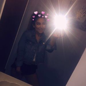 Meet your Posher, Nichole